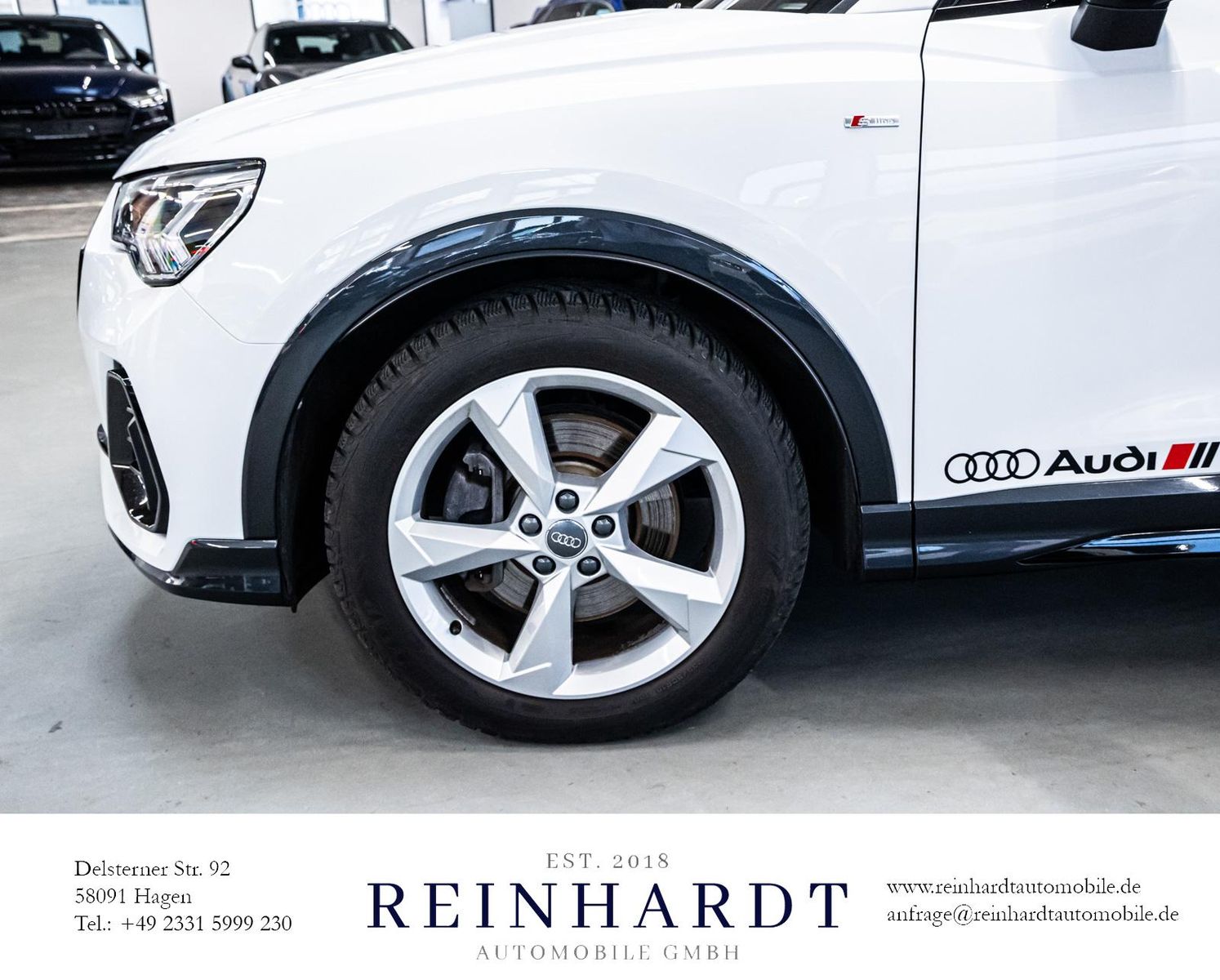 Audi Q3 45 TFSI Q S LINE/BLACK - Samsaru's Car Outlet