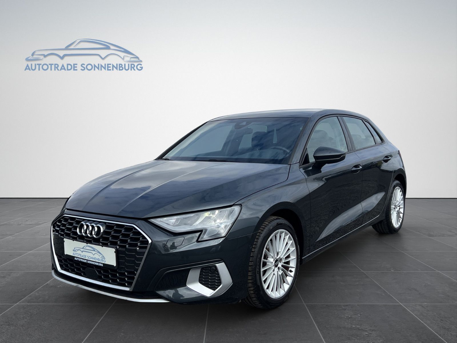 Audi A3 Sportback 30 TFSI advanced - Samsaru's Car Outlet