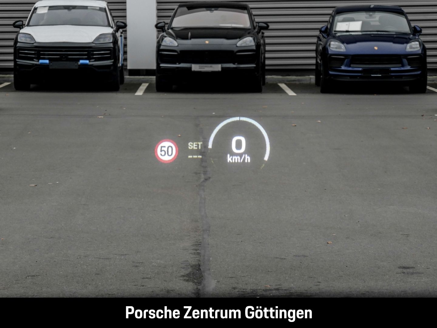 Porsche Macan 4 BOSE Surround-View Abstandstempomat LED