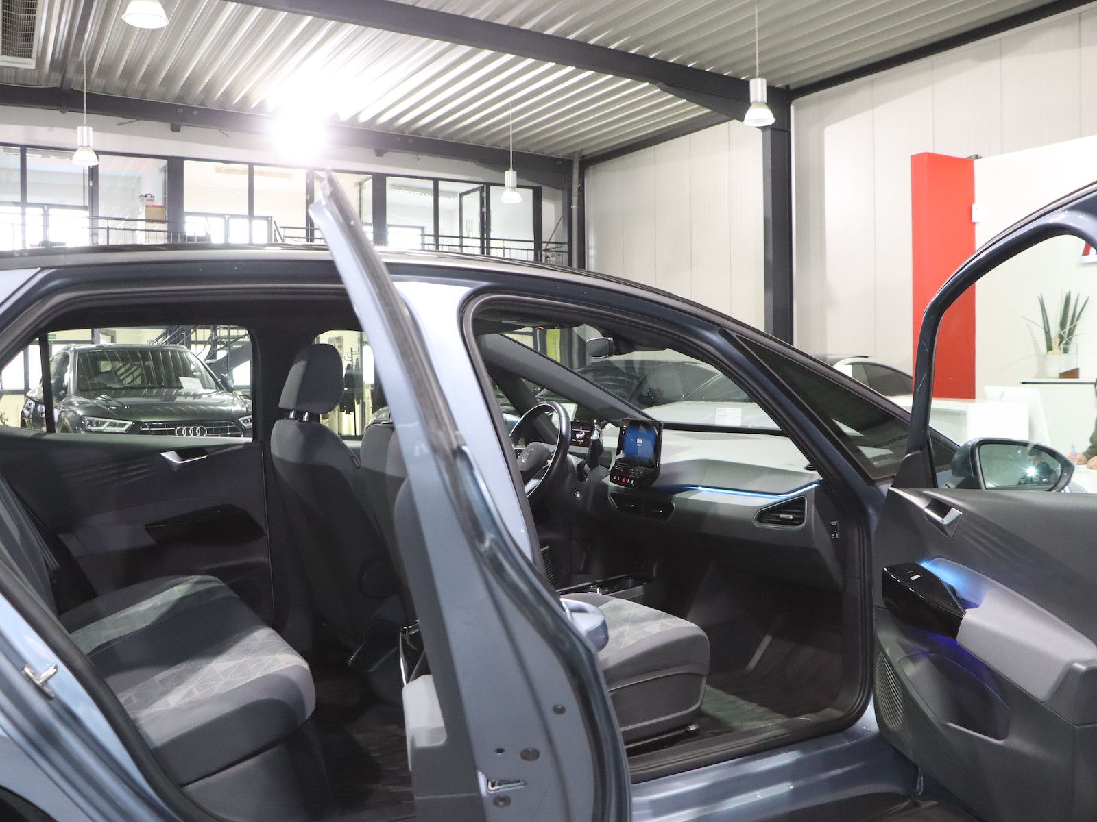 Volkswagen ID.3 PURE PERFORMANCE - Samsaru's Car Outlet
