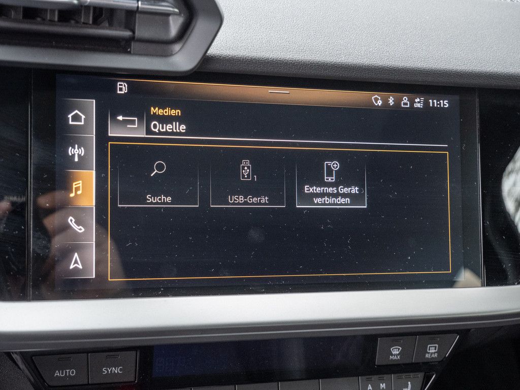 Audi A3 Sportback 40TFSI S line MATRIX NAVI PANORAMA