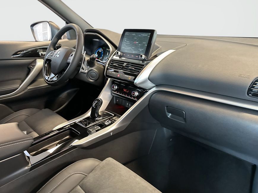 Mitsubishi Eclipse Cross Plug-In Hybrid 4WD Select*Vorführw