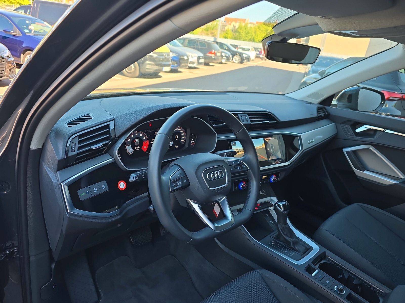 Audi Q3 Sportback 40 TFSI qu S line - Samsaru's Car Outlet