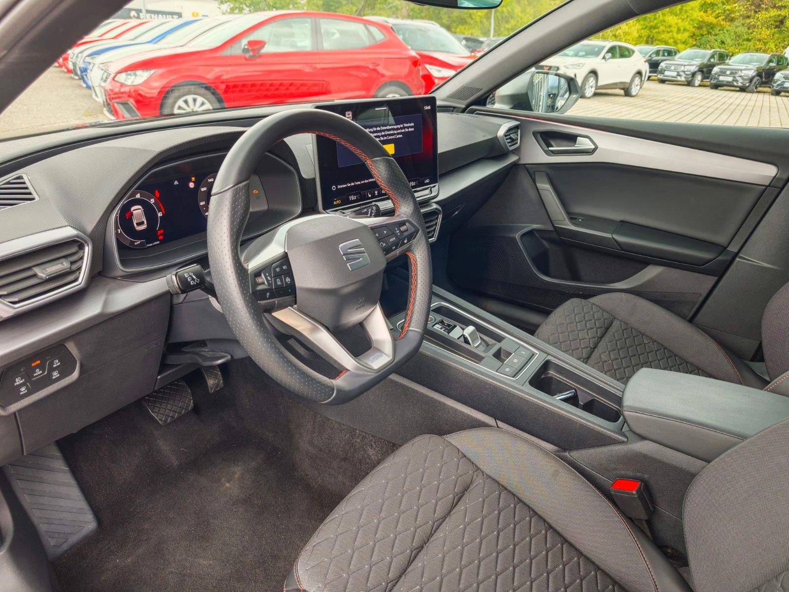 Seat Leon Sportstourer FR DSG 150PS NAVI+AHK+SHZ+APP+