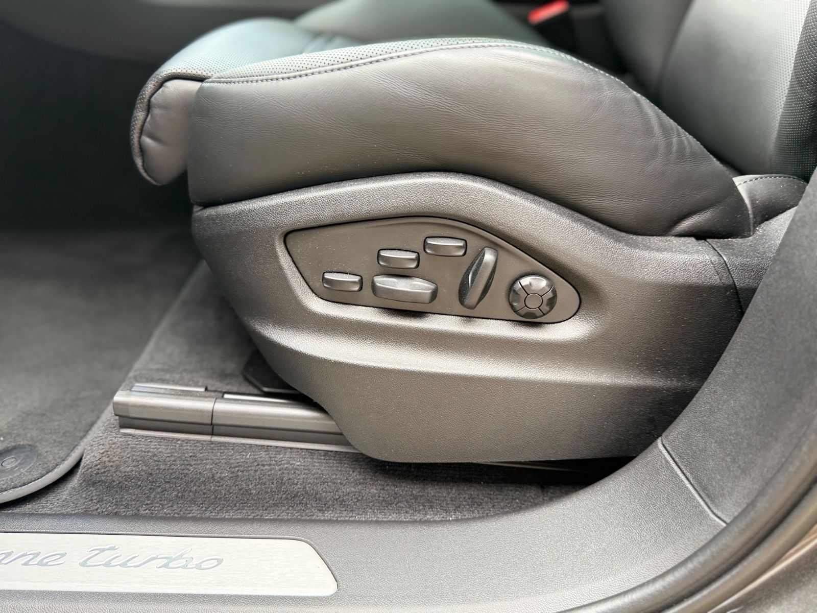 Porsche Cayenne Coupe Turbo#Approved#Voll#MwSt#BRD