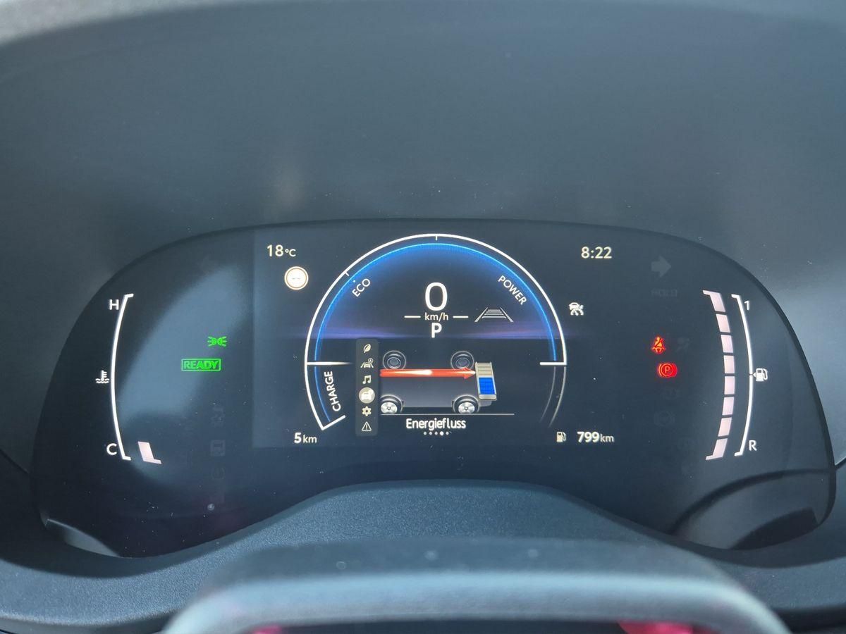 Toyota Yaris Cross Hybrid Teamplayer EPH+SHZ+DAB+TWW