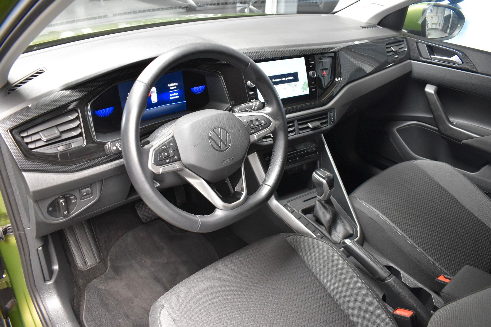 Volkswagen Taigo 1.0 TSI LIFE - Samsaru's Car Outlet
