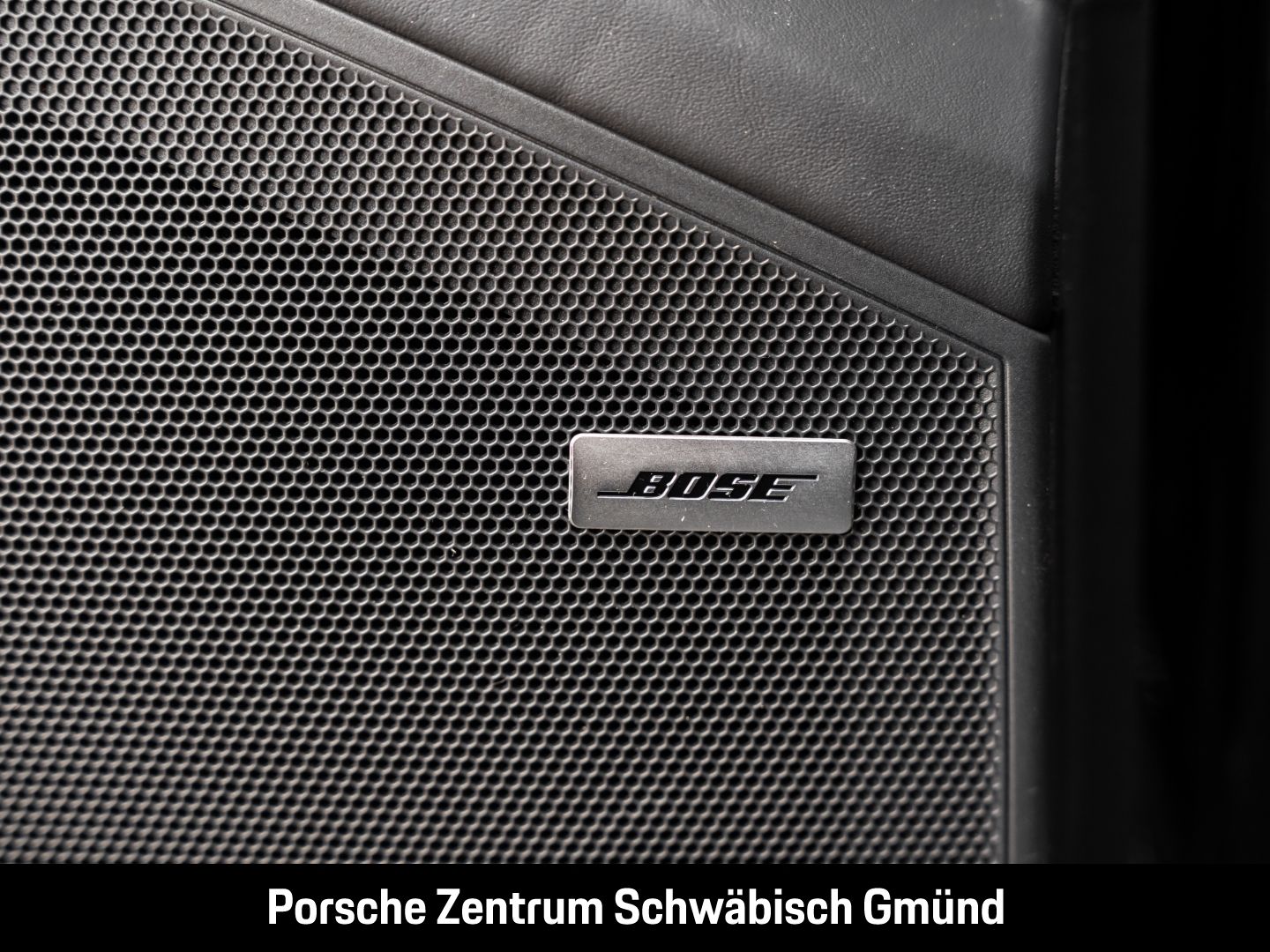 Porsche Cayenne Black Edition InnoDrive Head-Up BOSE LED