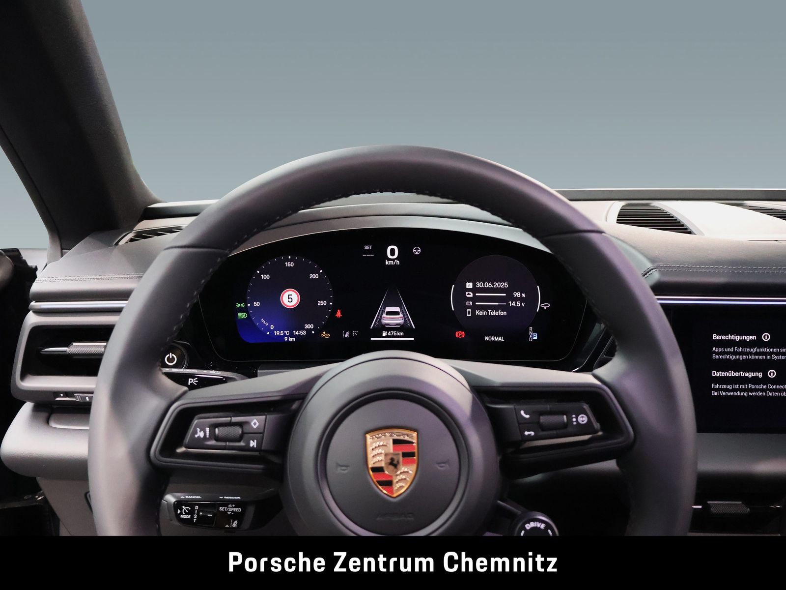 Porsche Macan 4S Electric Luft;AHZV;Pano;BOSE;Matrix-LED