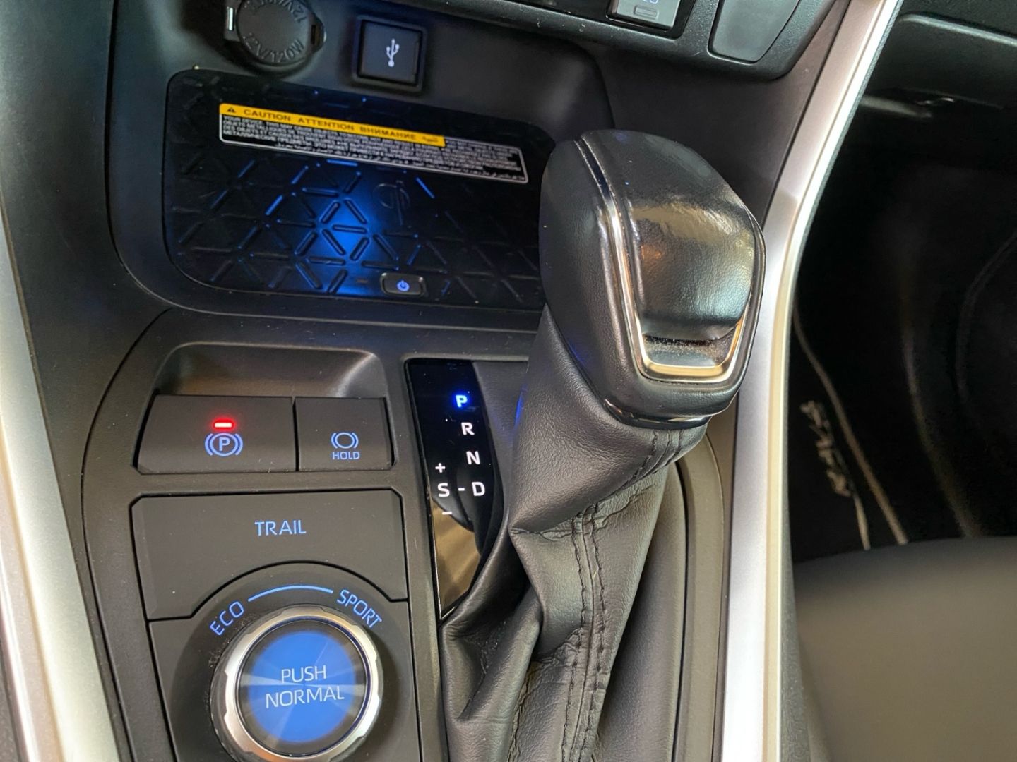Toyota RAV 4 2.5 4x4 Hybrid Style Selection *360°*JBL*