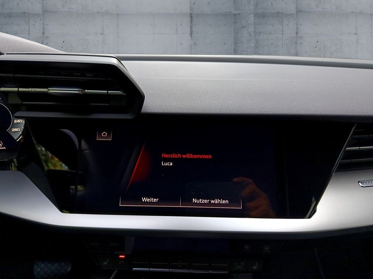 Audi A3 Limousine 30 TFSI S-TR 5JG+LED+NAV+AHK+ACC+VC