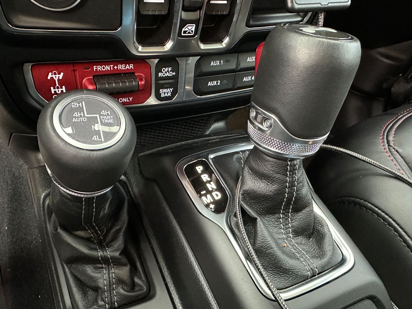 Jeep Wrangler Rubicon 2.0 T-GDI AHK LED PDC Kamera
