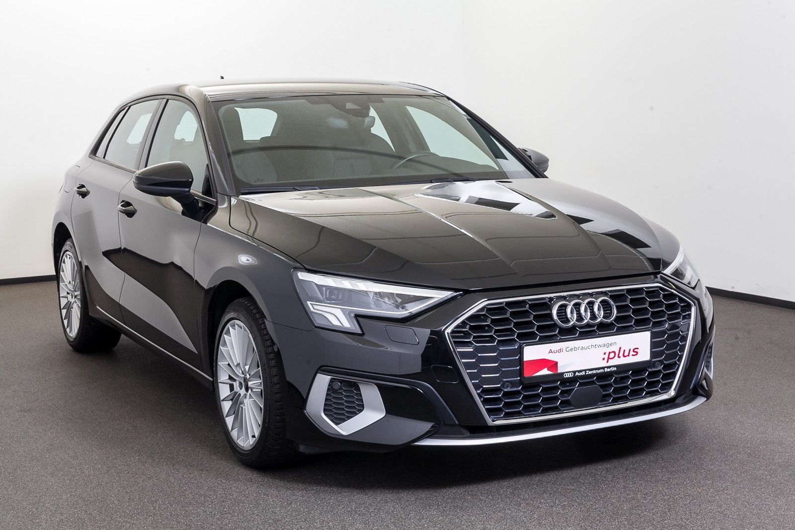 Audi A3 Sportback advanced 40 TFSI e S tr. - Samsaru's Car Outlet