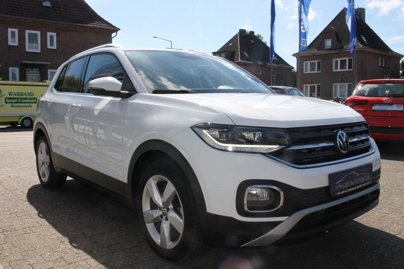 Volkswagen T-Cross Style - Samsaru's Car Outlet
