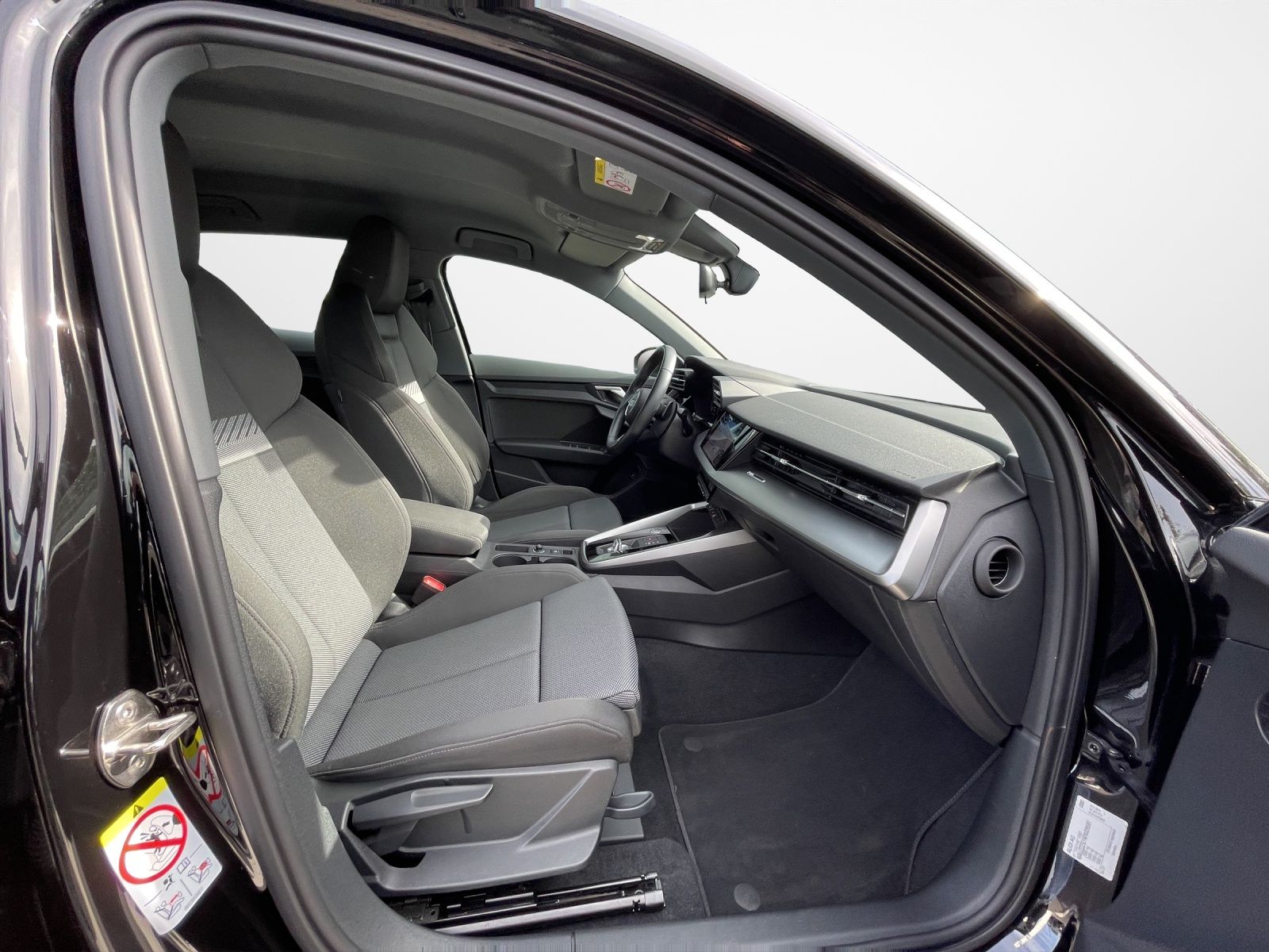 Audi A3 Sportback 40 TFSI e S tronic advanced  Navi L