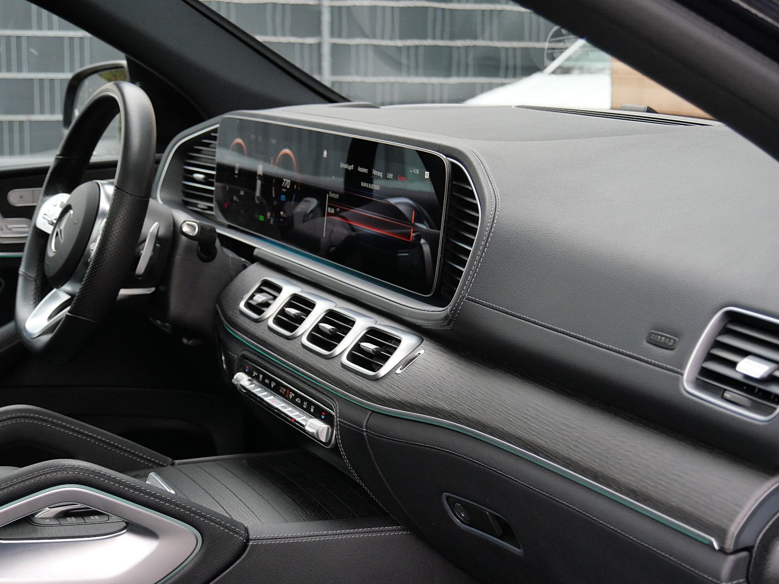 Mercedes-Benz GLE 350de 4M.AMG,Airm.ACC,360,HUD,Belüf.Pan.Burm