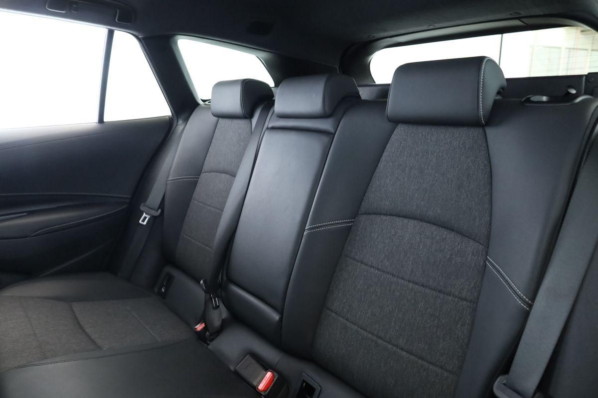Toyota Corolla Touring Sports 2.0 CVT Team D Navi Kam