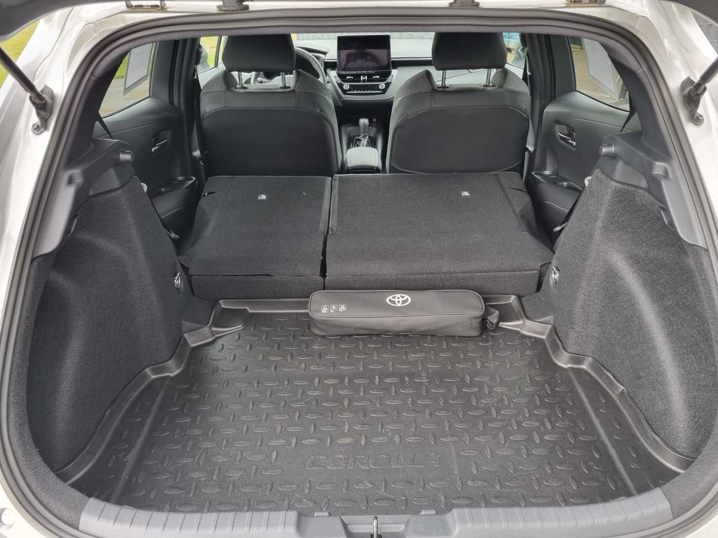 Toyota Corolla Hybrid - Samsaru's Car Outlet