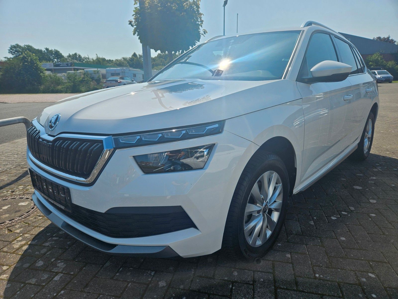 Skoda Kamiq Style - Samsaru's Car Outlet