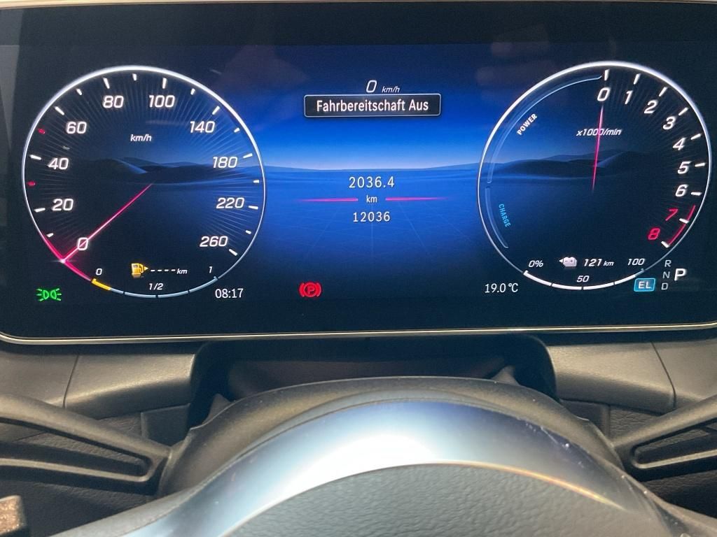Mercedes-Benz GLC 300 e 4M AVANTGARDE PANORAMA DISTRONIC AHK