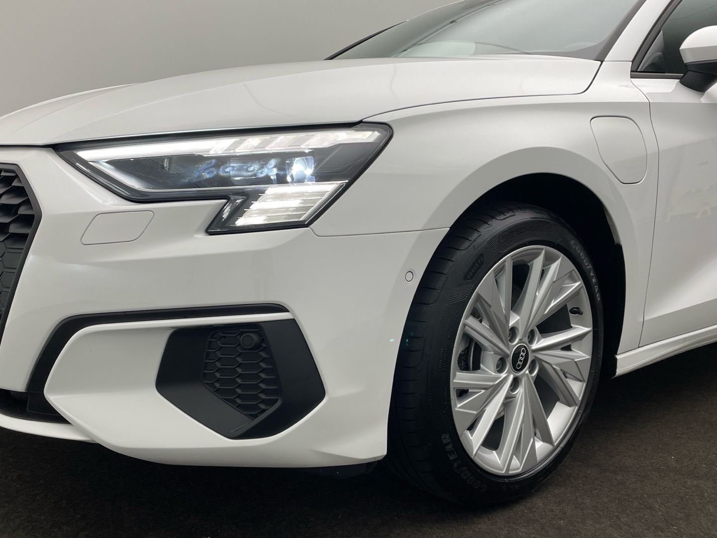 Audi A3 Sportback 40 TFSI e S tronic MMI Matrix B&O