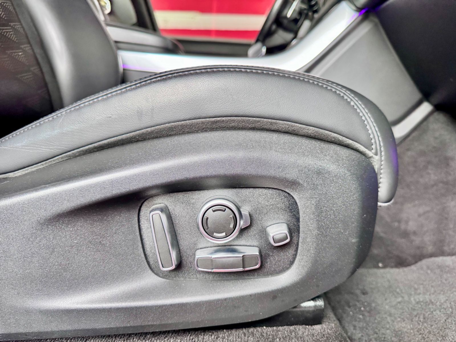 Range Rover Sport SVR - Samsaru's Car Outlet
