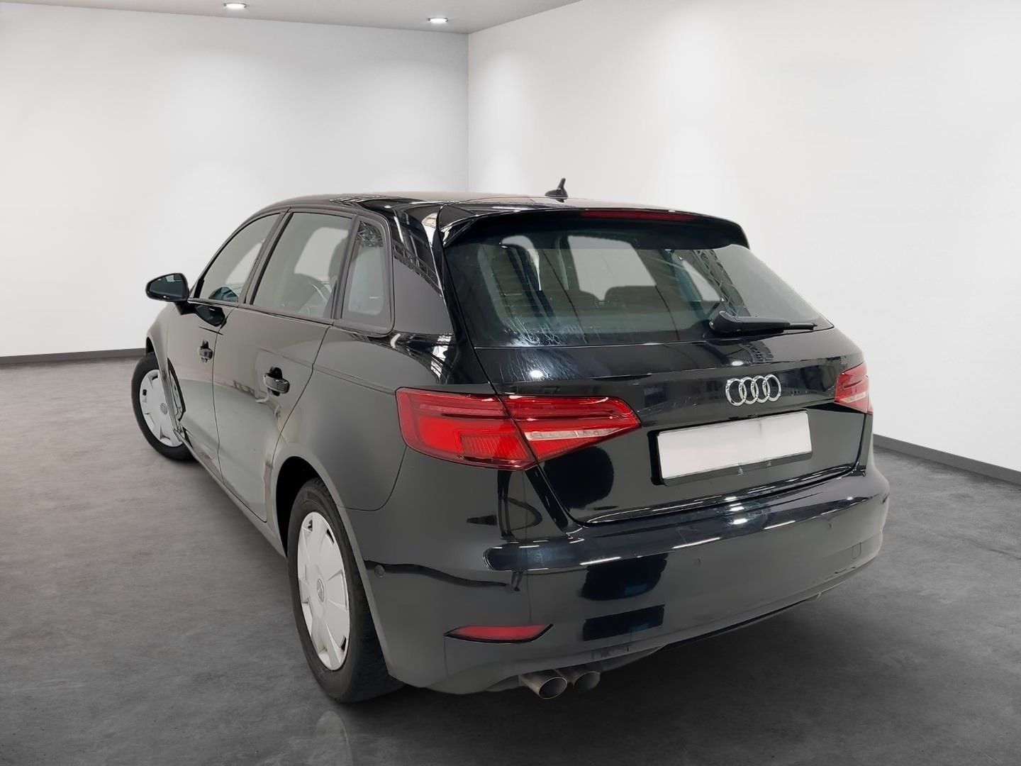 Audi A3 Sportback 35 TDI - Samsaru's Car Outlet