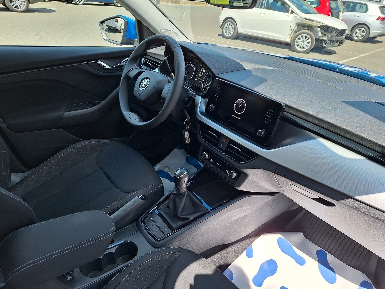 Skoda Kamiq Ambition 1.0 TSI - Samsaru's Car Outlet