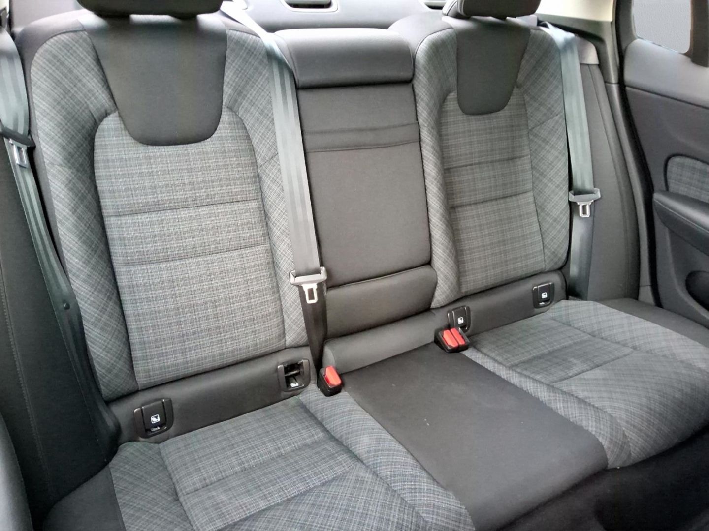 Volvo S60 Core Mild-Hybrid Navi Klimaautom LED USB SHZ