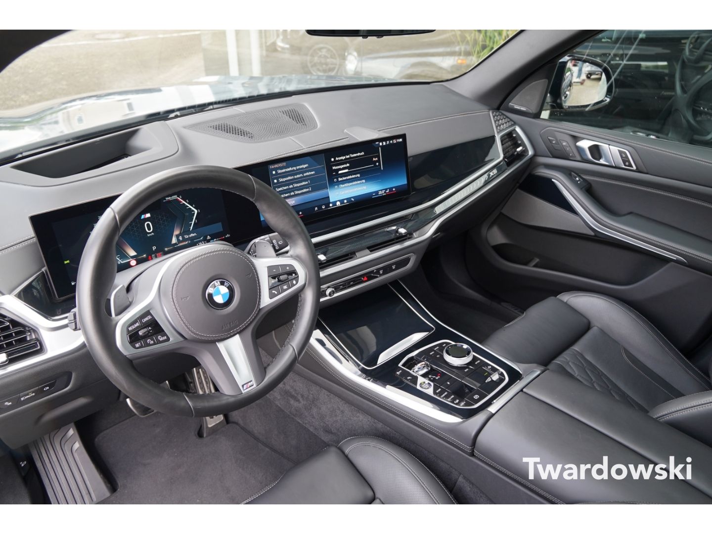 BMW X5 40d M Sport PANO HUD AHK Luft SOFT Massage