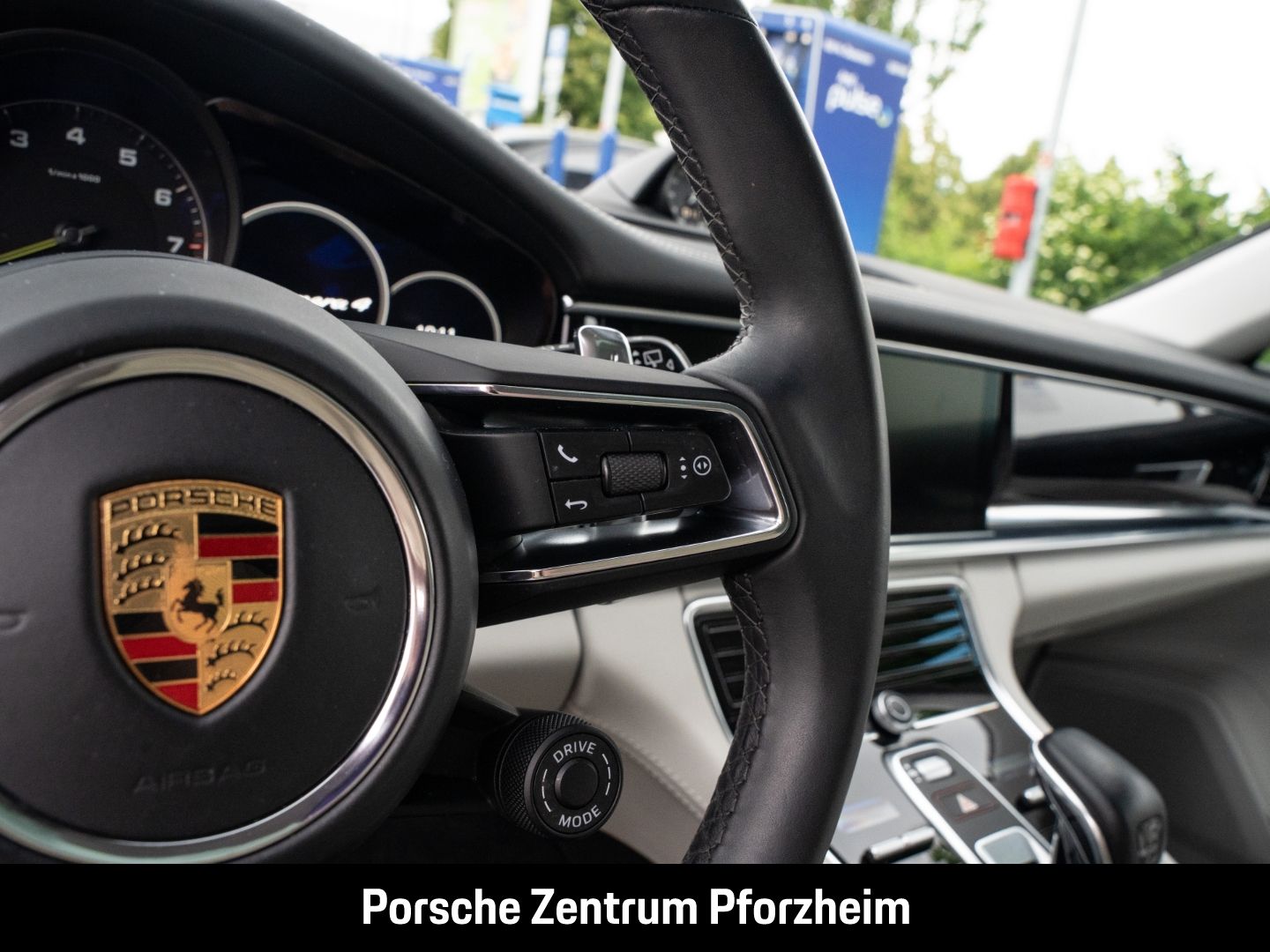 Porsche Panamera 4 E-Hybrid Sport Turismo Surround-View