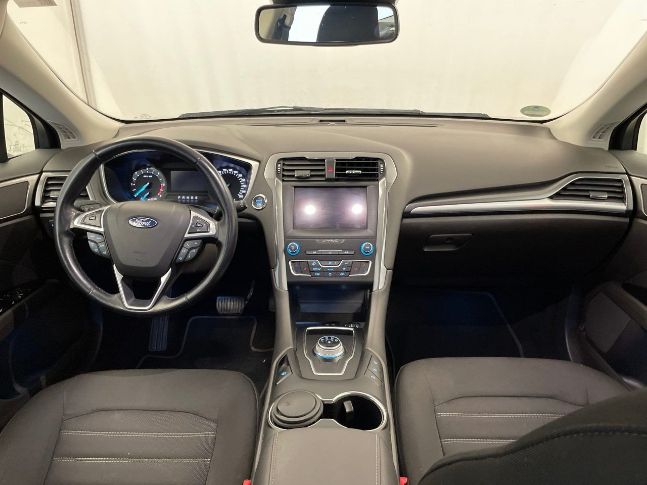 Ford Mondeo 2.0 EcoBlue Trend - Samsaru's Car Outlet