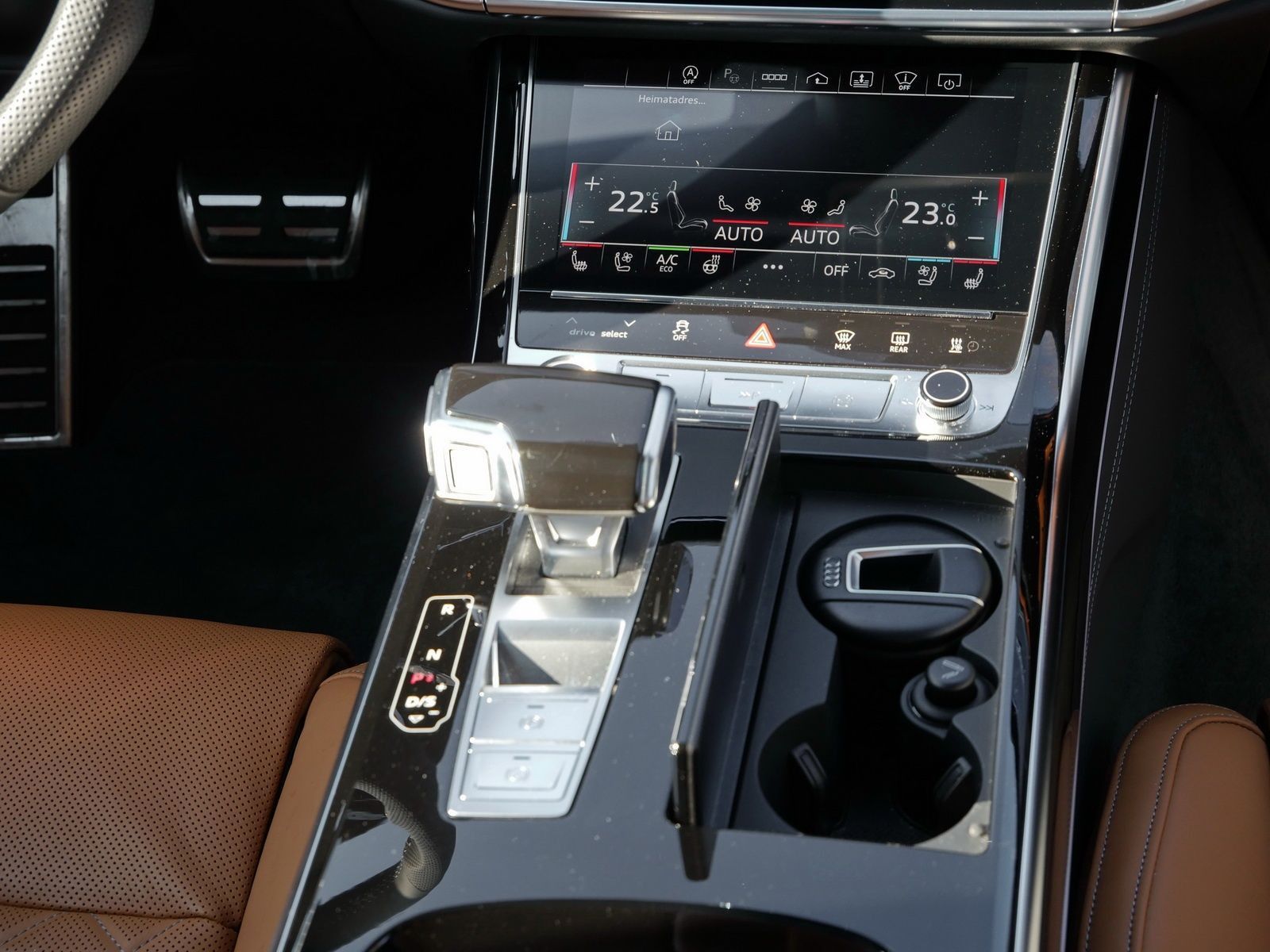 Audi A8 L 60 TFSI S-Line - Samsaru's Car Outlet