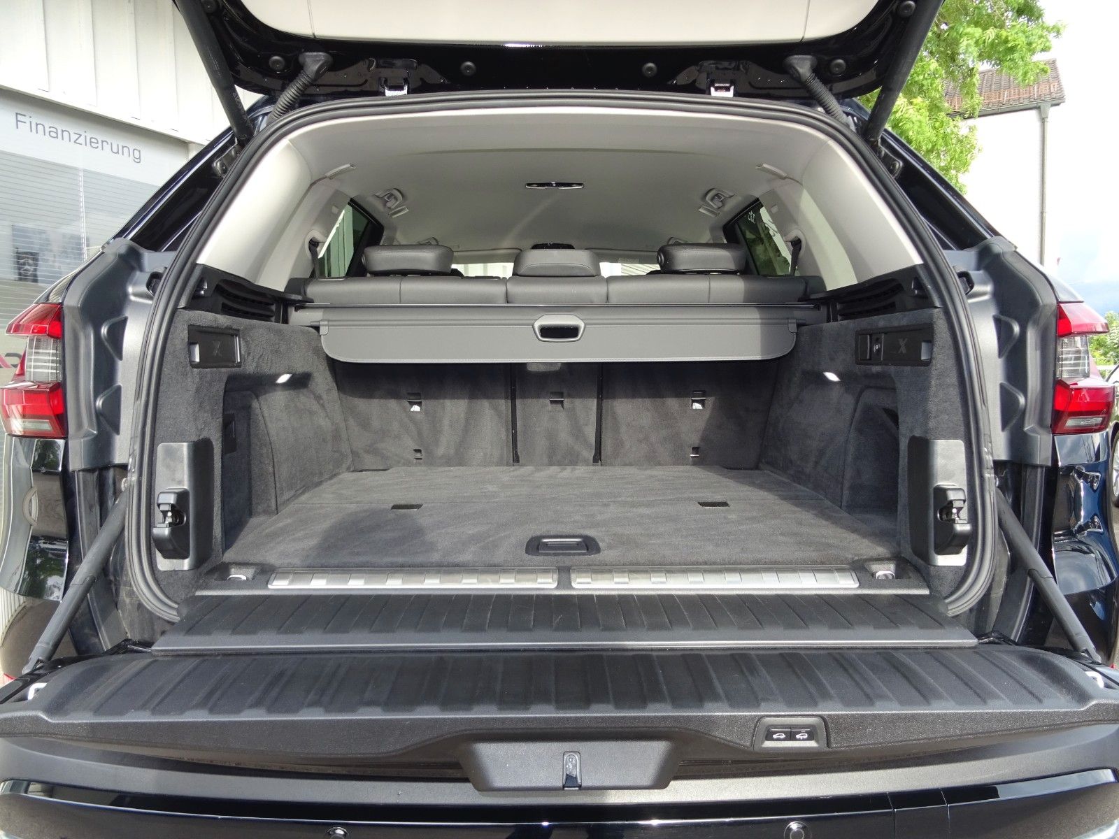 BMW X5 xDrive45e 21" Navi Leder Laser M Len AHK Keyl