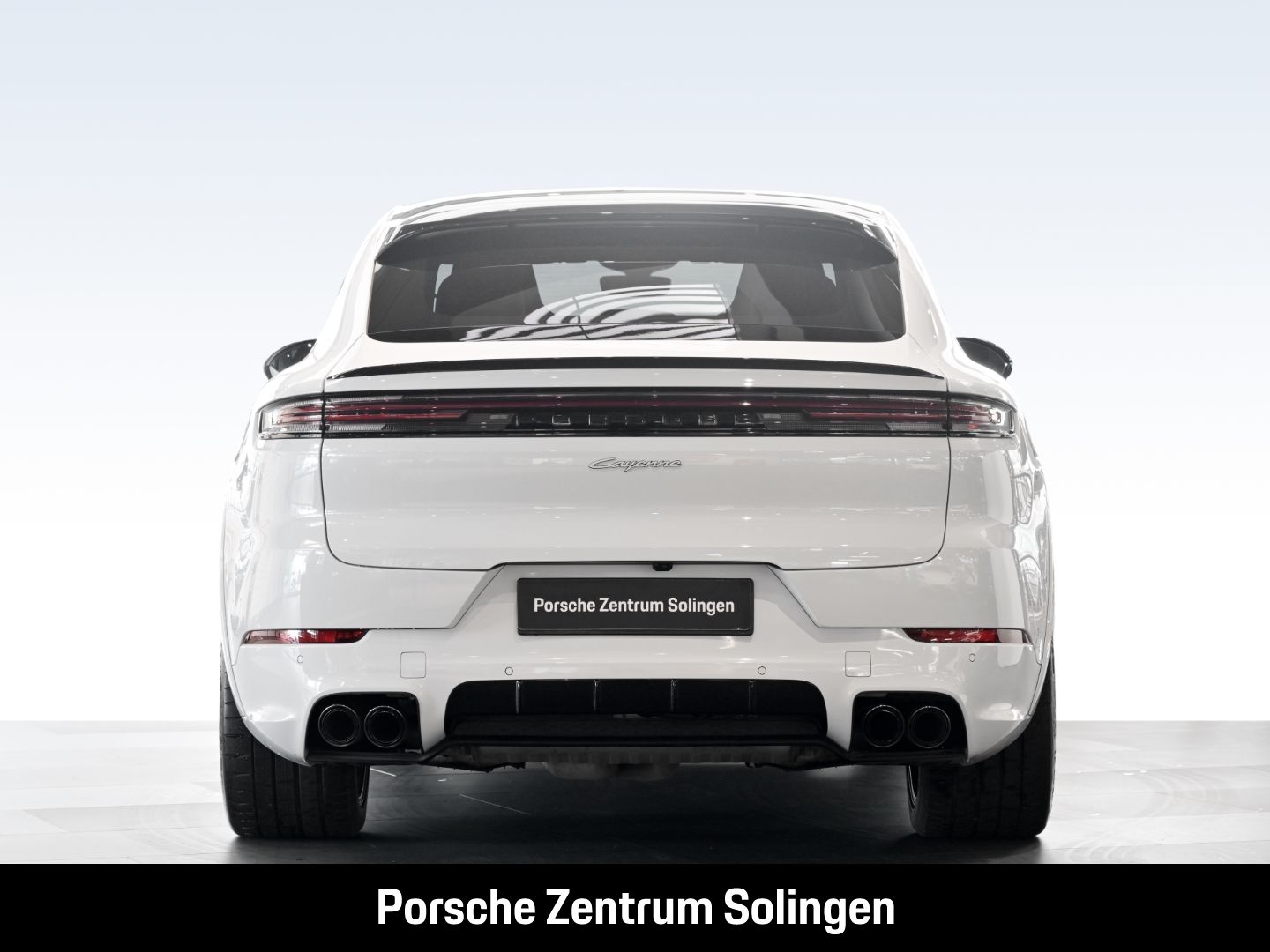 Porsche Cayenne E-Hybrid Coupe 22'' AGA HEADUP SPORT DES