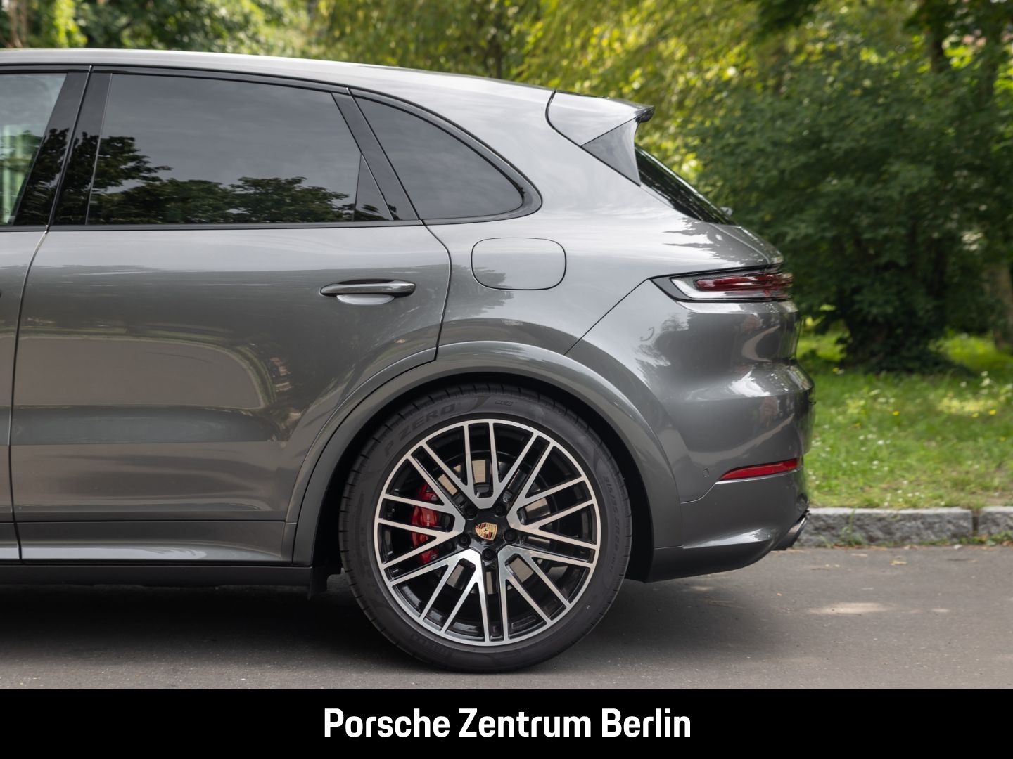 Porsche Cayenne S E-Hybrid Burmester Luftfederung