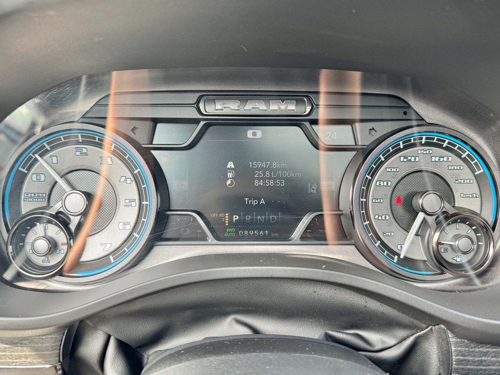 Dodge RAM 1500 Limited *Pano*HuD*H&K*360*1.Hand*Prins*
