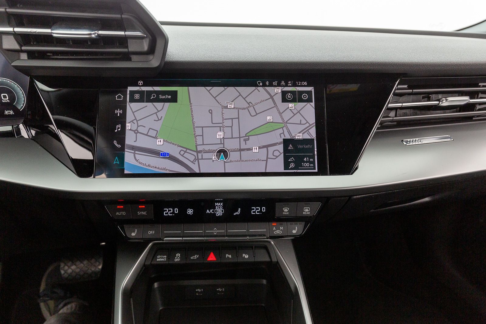 Audi A3 Sportback advanced 40 TFSI e S tr. LED PDC