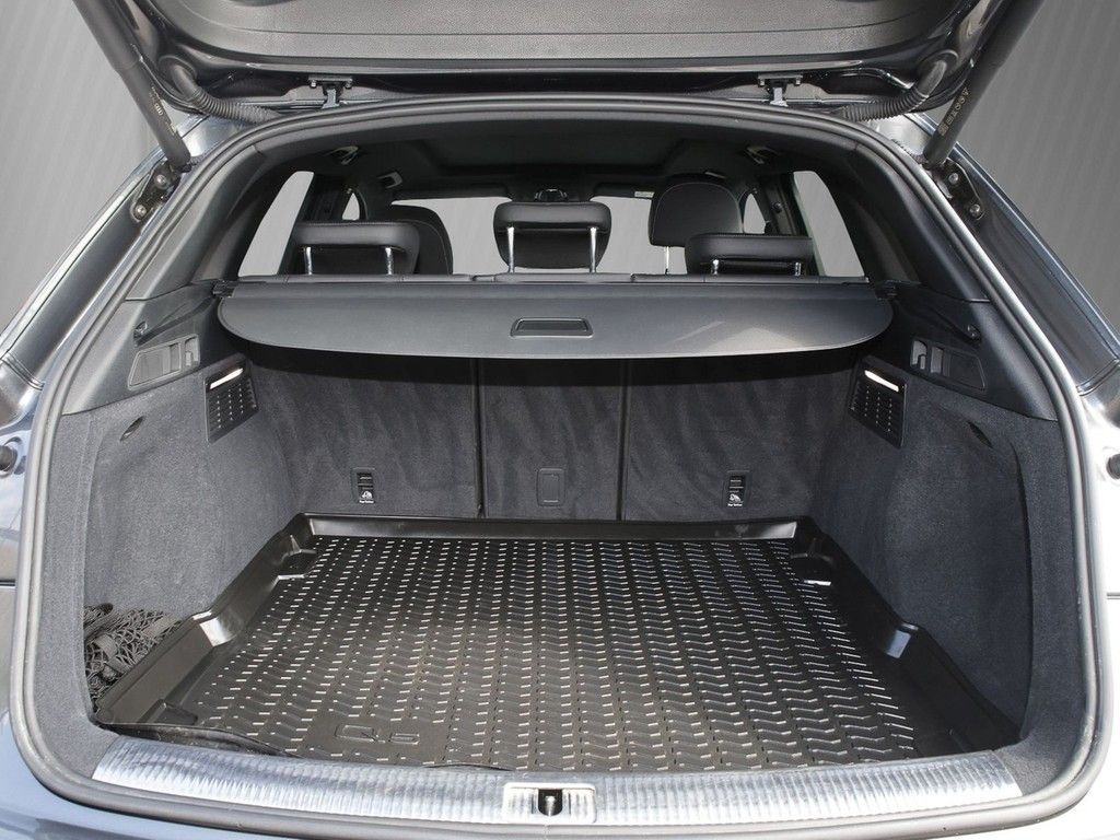 Audi Q5 50 TDI S line - Samsaru's Car Outlet
