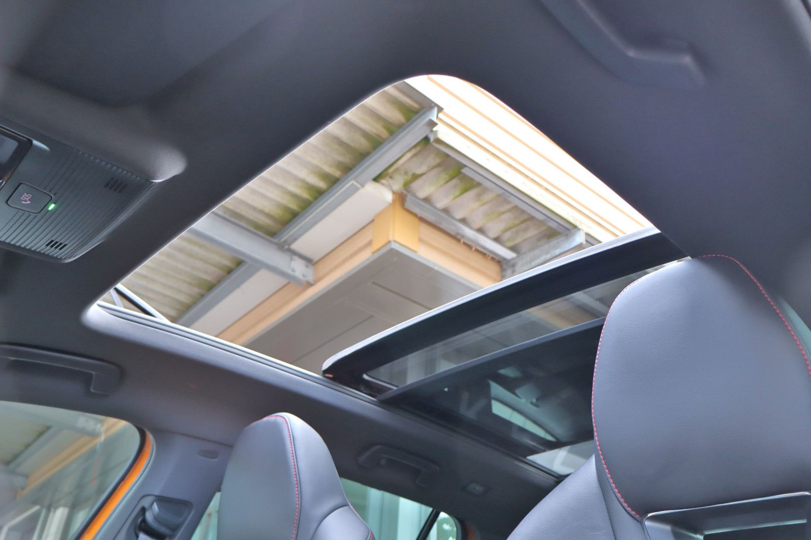 Skoda Octavia Combi RS 1.4 TSI iV DSG !LED+Navi+Pano!