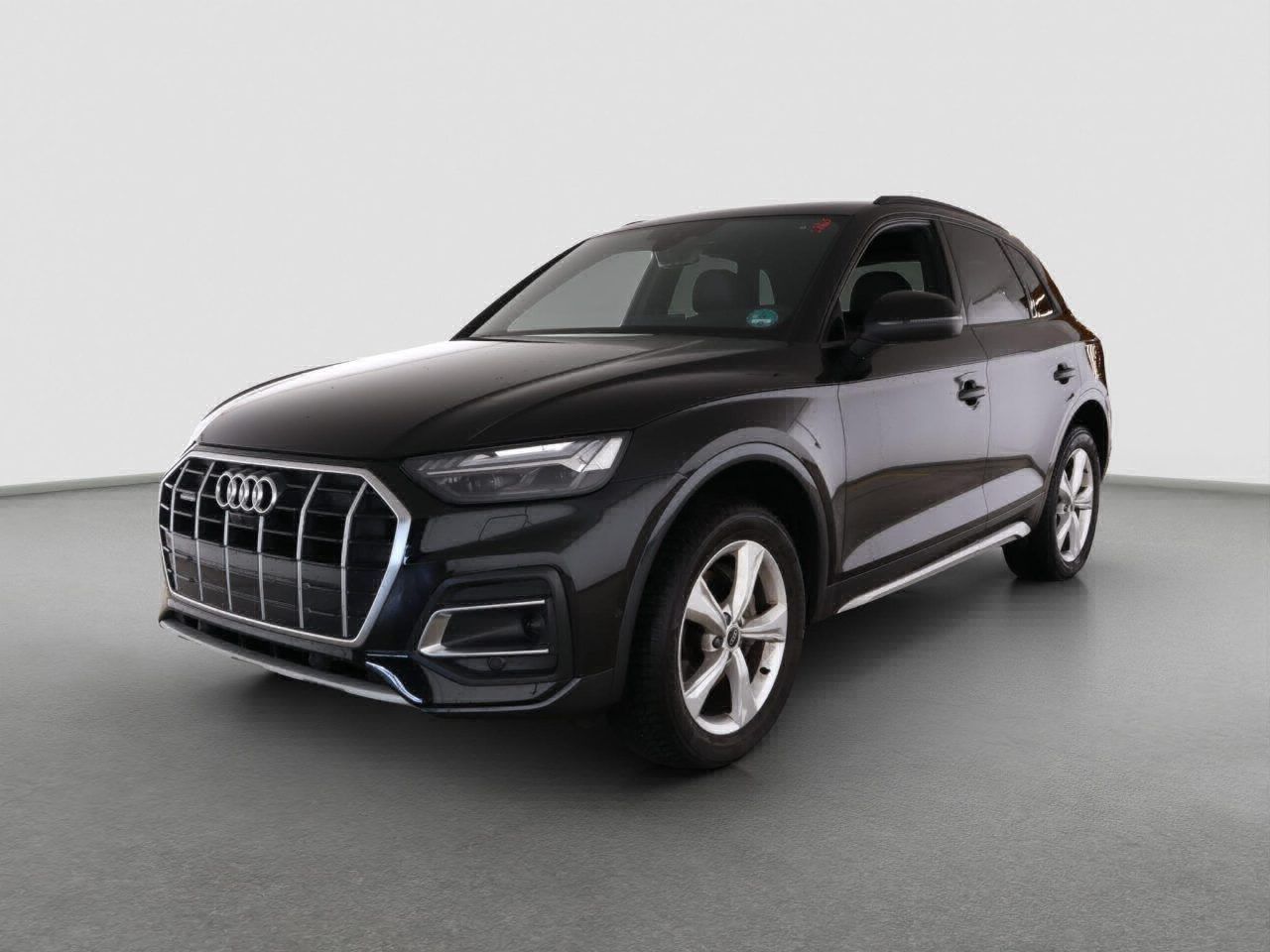 Audi Q5 45 TFSI quattro S tronic S-Line - Samsaru's Car Outlet