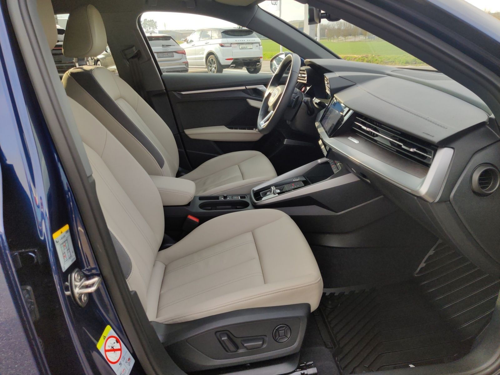 Audi A3 Sportback 40 TDI q. S-Tronic advanced, Matrix