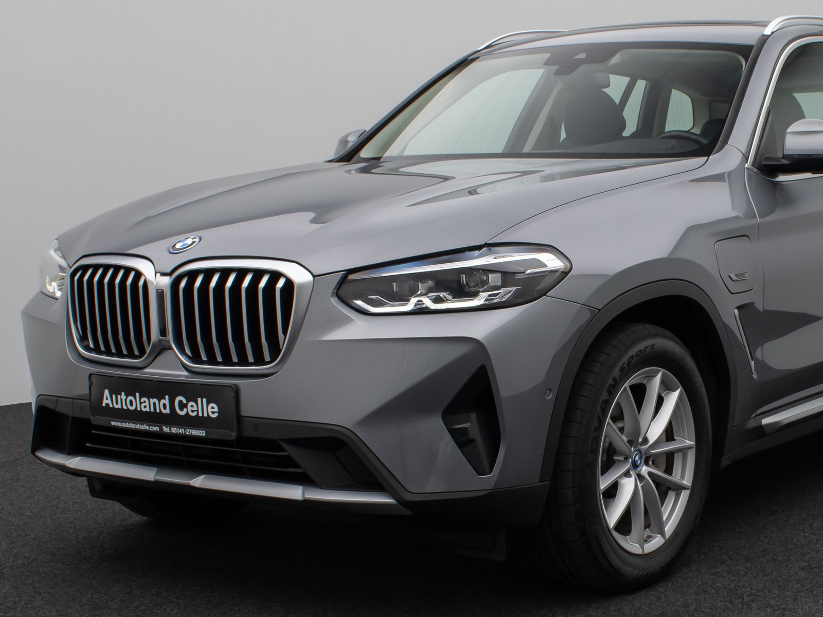 BMW X3 xD30e Panorama Kamera DAB HiFi Lenkrhz Sport