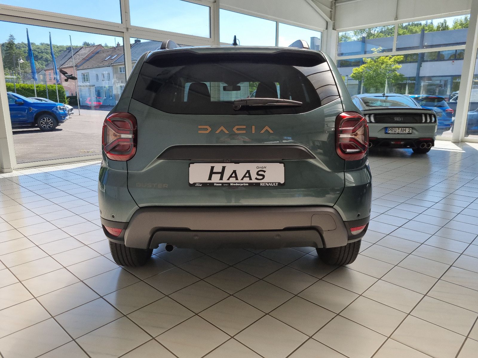 Dacia Duster II Extreme TCe 150 EDC - Samsaru's Car Outlet
