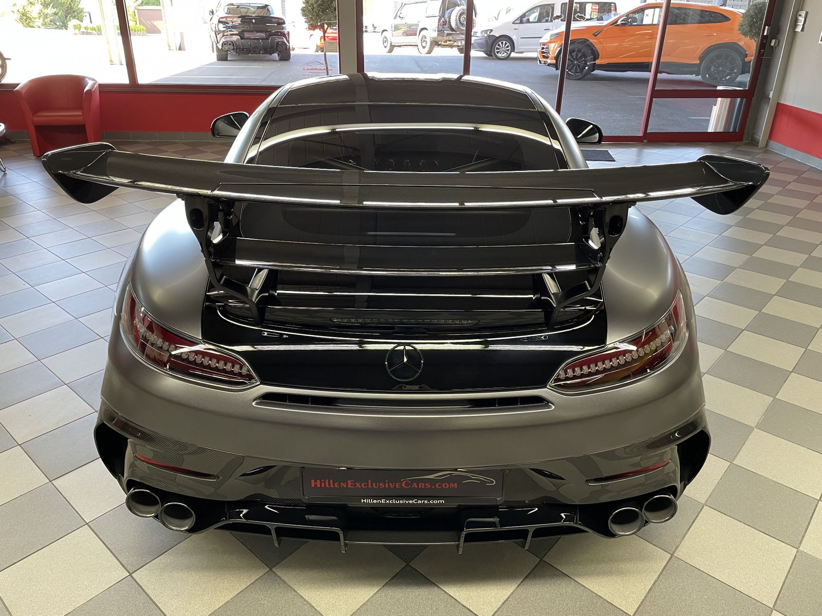 Mercedes-Benz AMG GT Black Series - Samsaru's Car Outlet