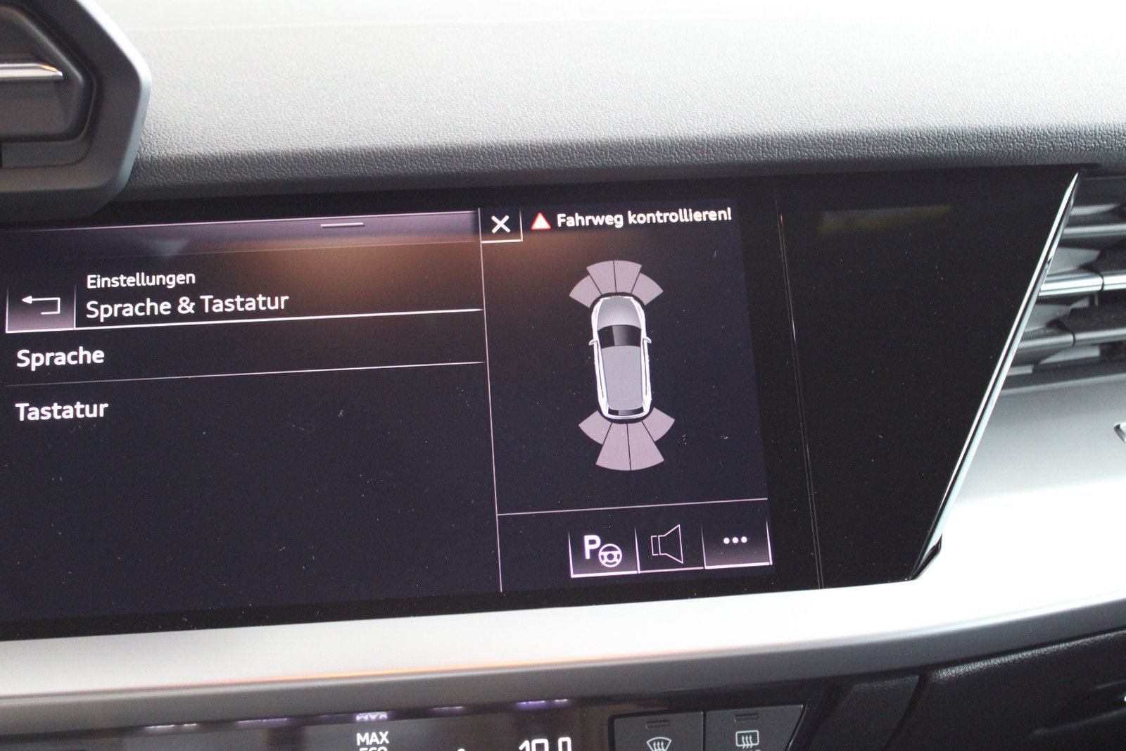 Audi A3 Sportback 35 TFSI Sport - Samsaru's Car Outlet