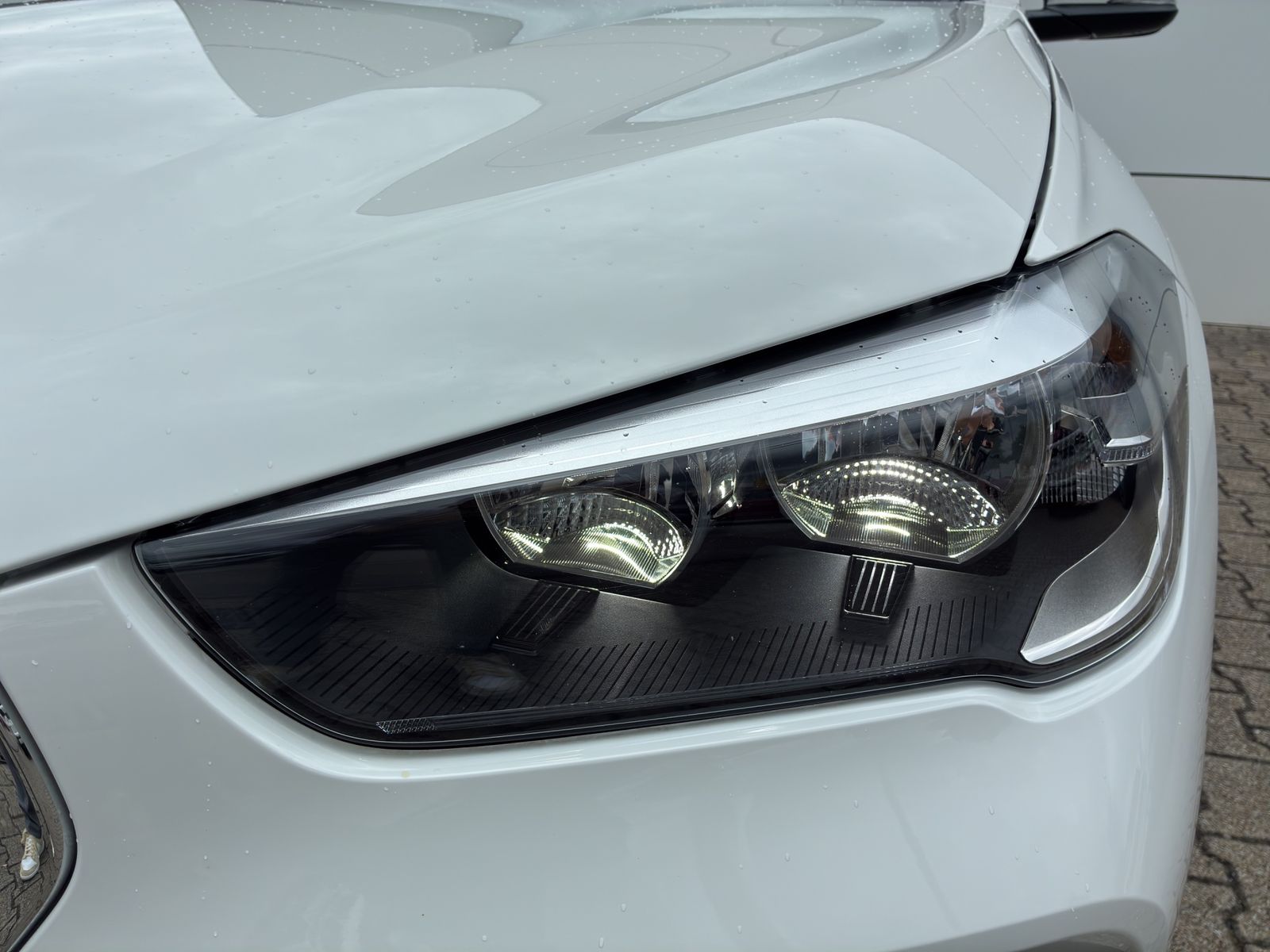 BMW X1 xDrive25e - Samsaru's Car Outlet