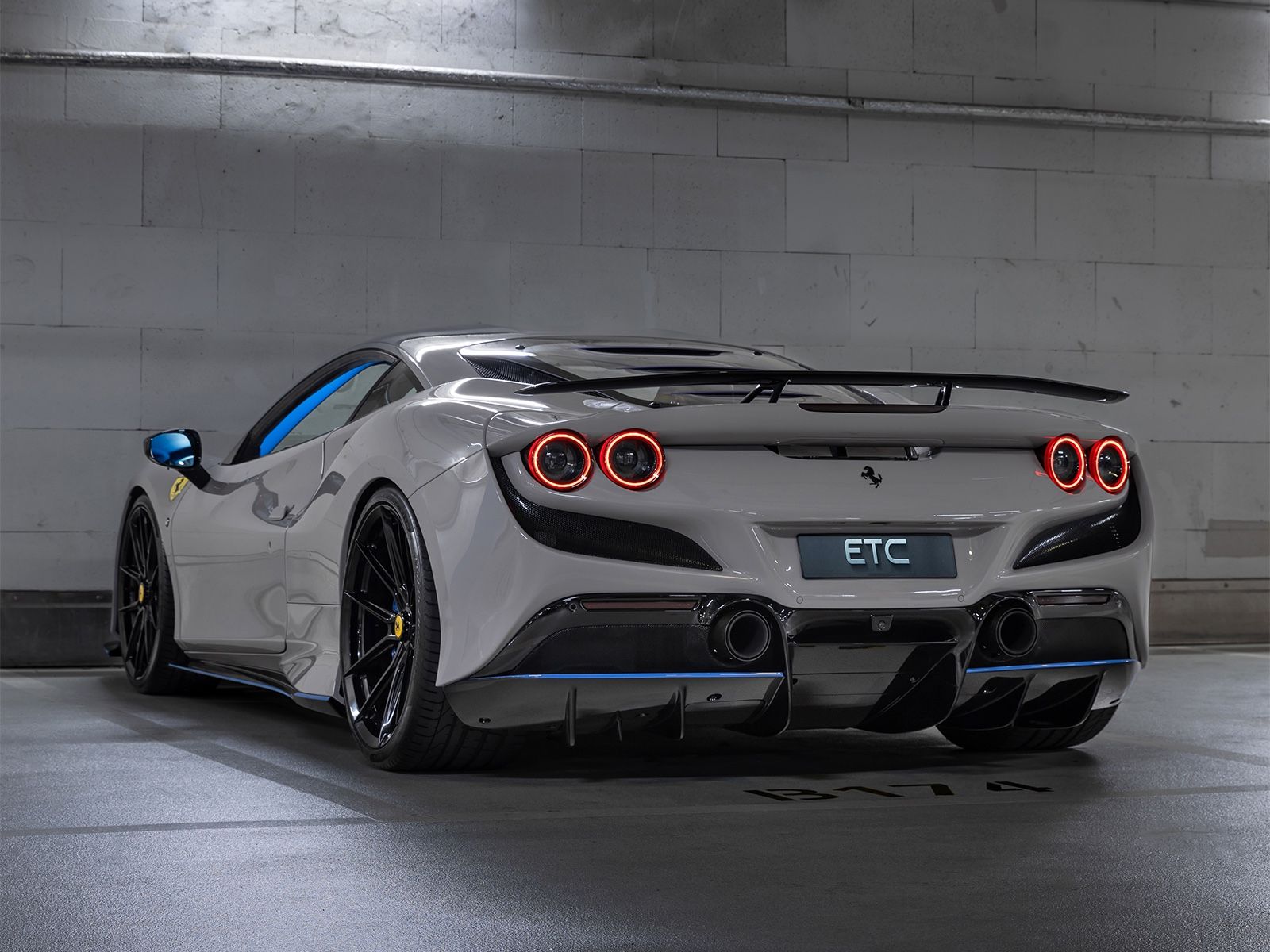 Ferrari F8 TRIBUTO Limited Edition - Samsaru's Car Outlet