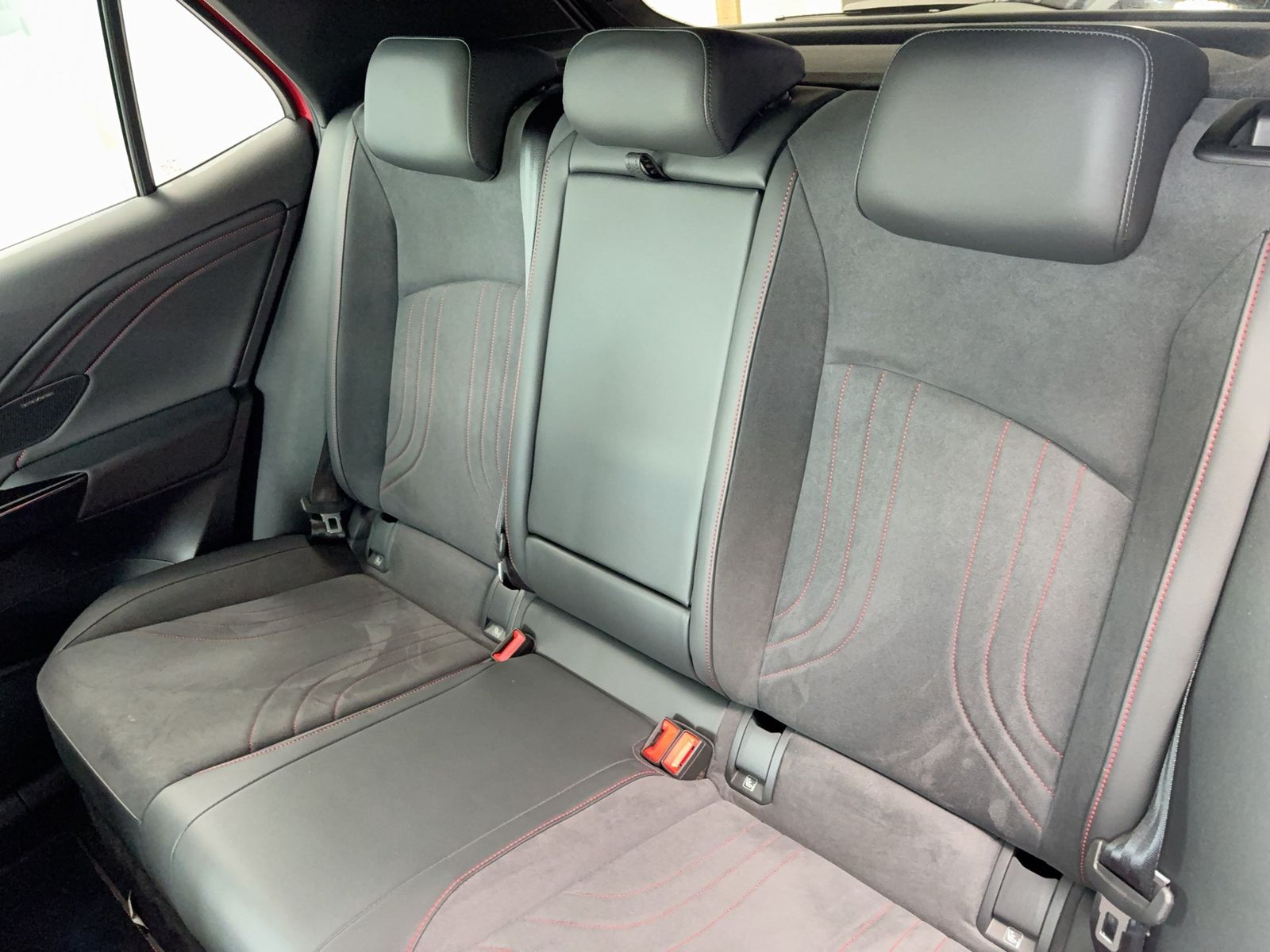 Volkswagen ID.3 GTX AHK/W-Pumpe/CarPlay/Kamera/Matrix/360