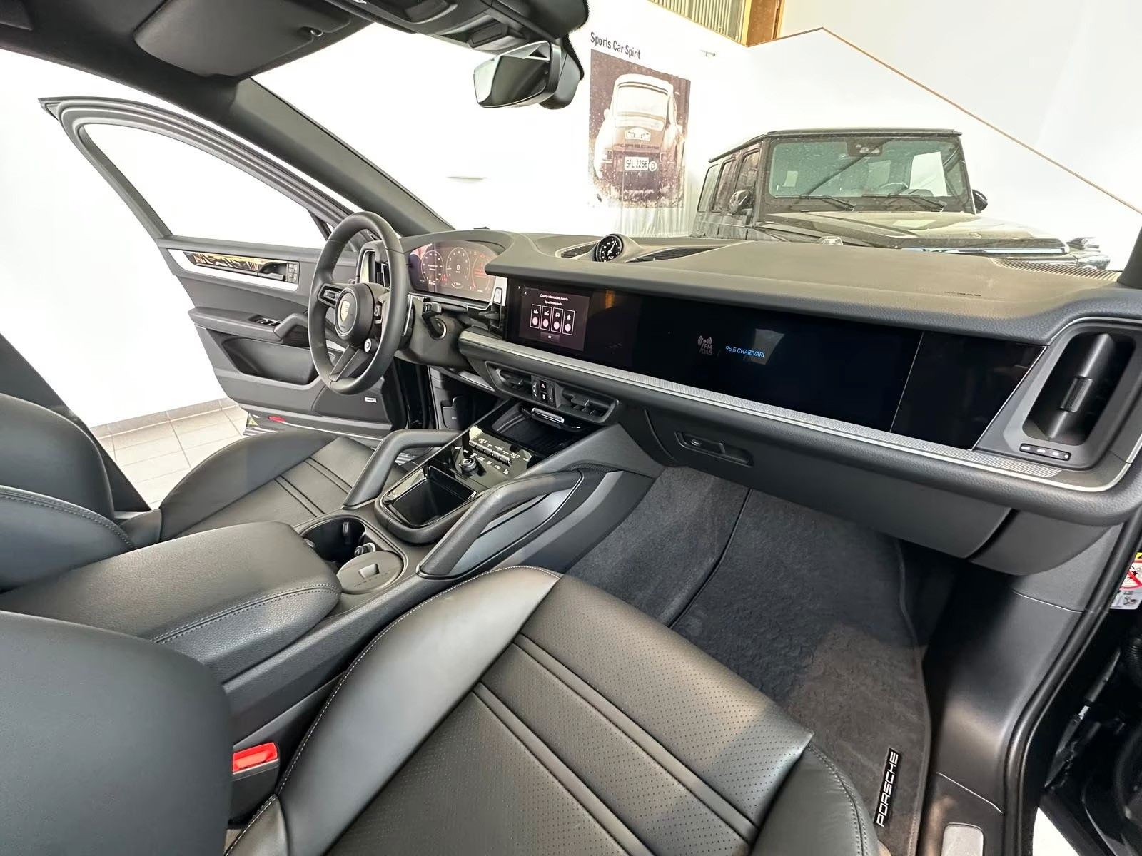 Porsche Cayenne Coupe -10%/Mtx/1BK/HUD/ACC/18W/22